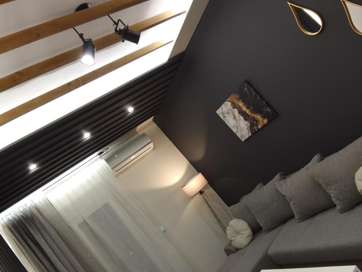 Lusso Apartment - City Center Veria  Buitenkant foto